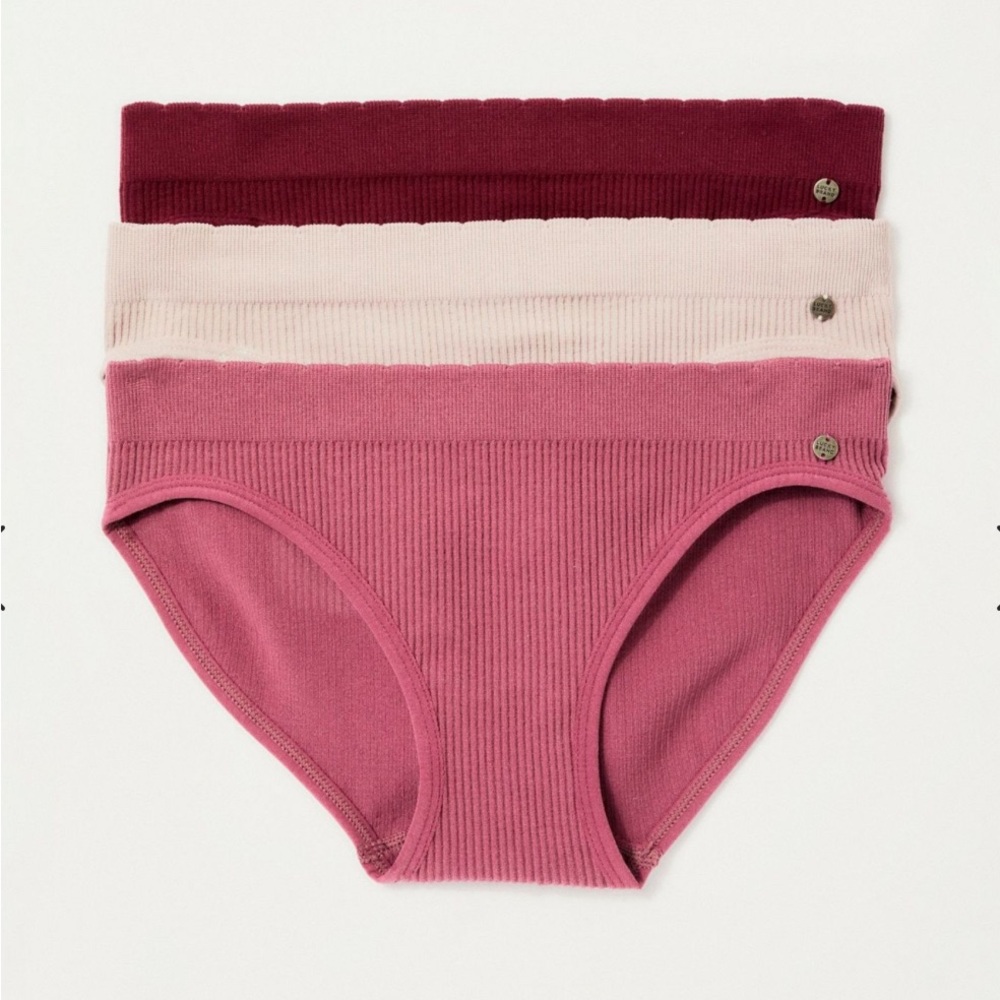 Panties - Picture 4 of 6